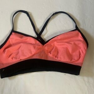 Lululemon bra